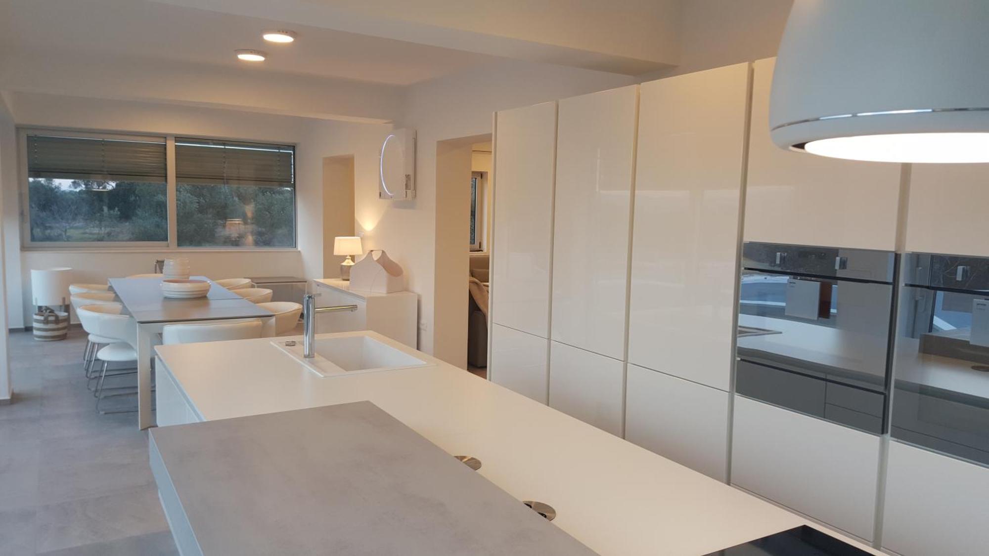 Lalic Gallery Villa Бибинє Номер фото